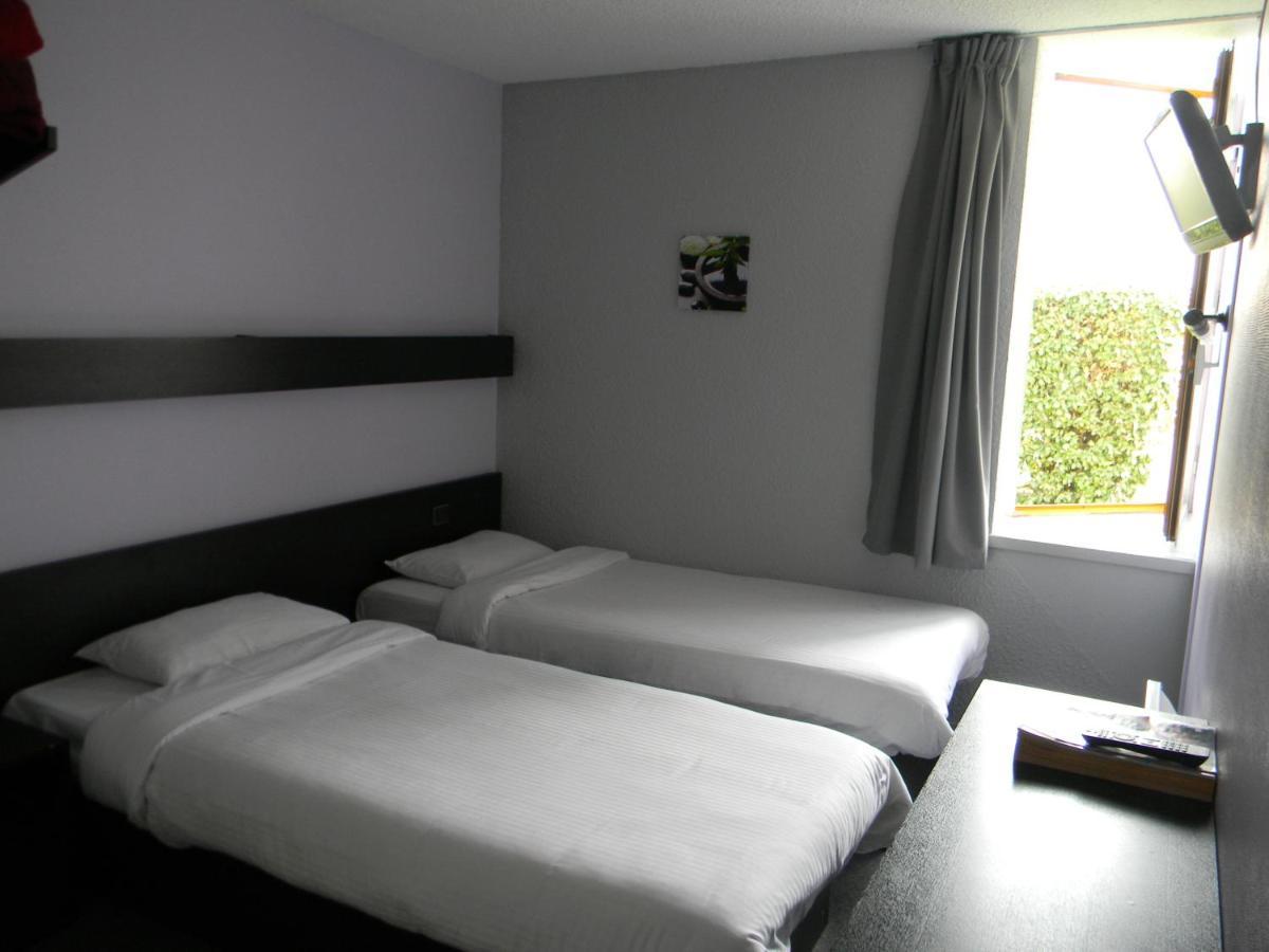 Class-Hotel Poitiers Bilik gambar